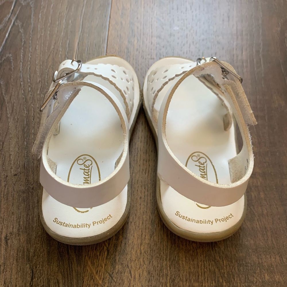 FootMates - White Ariel Sandals - Picture 3 of 4